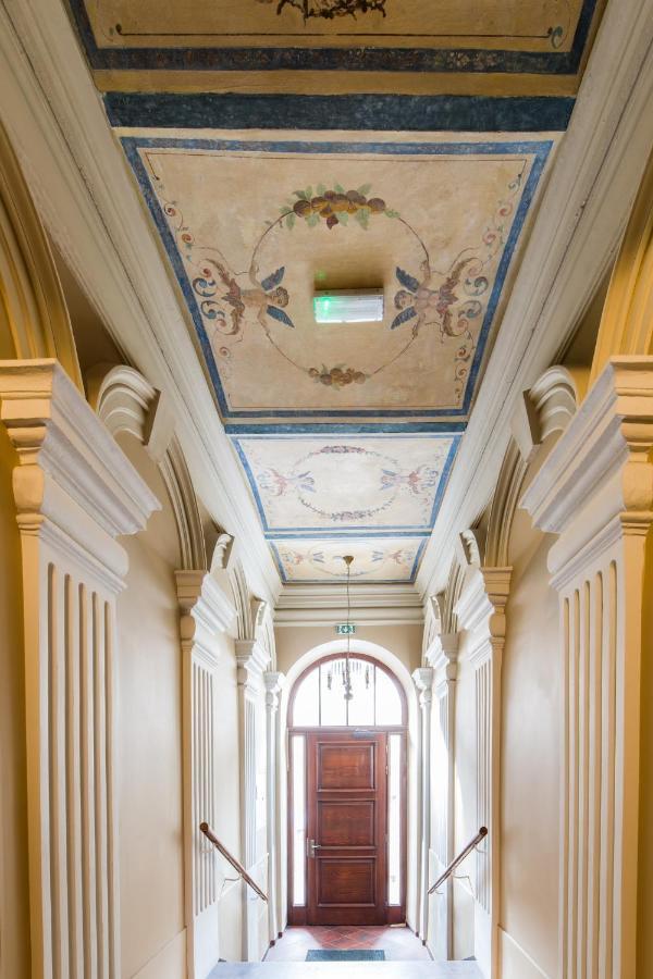 Attractive Apartment Oldtown Near Thetrain Station Krakow Exterior photo